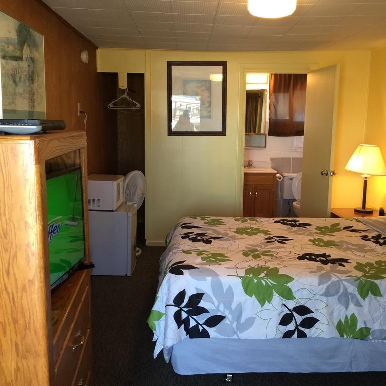 Budget Inn Motel Chemult Kültér fotó